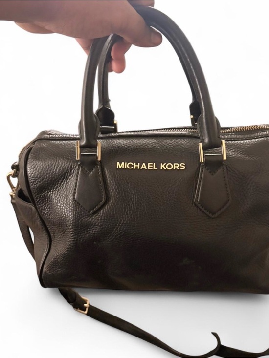 Michael Kors Handbags - Michael Kors duffel style crossbody/handbag purse